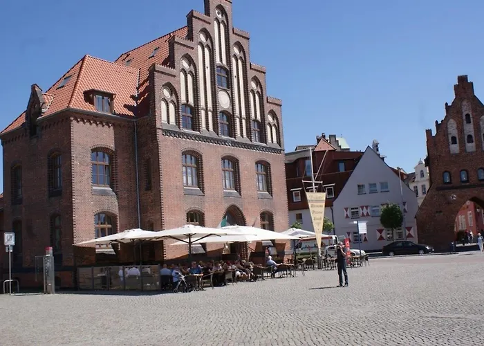 Hinterm Rathaus - Abc419 *